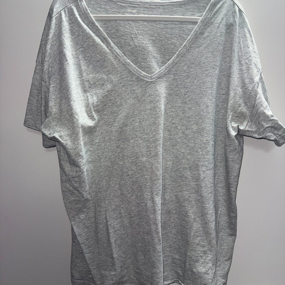 aerie v-neck boyfriend tee
